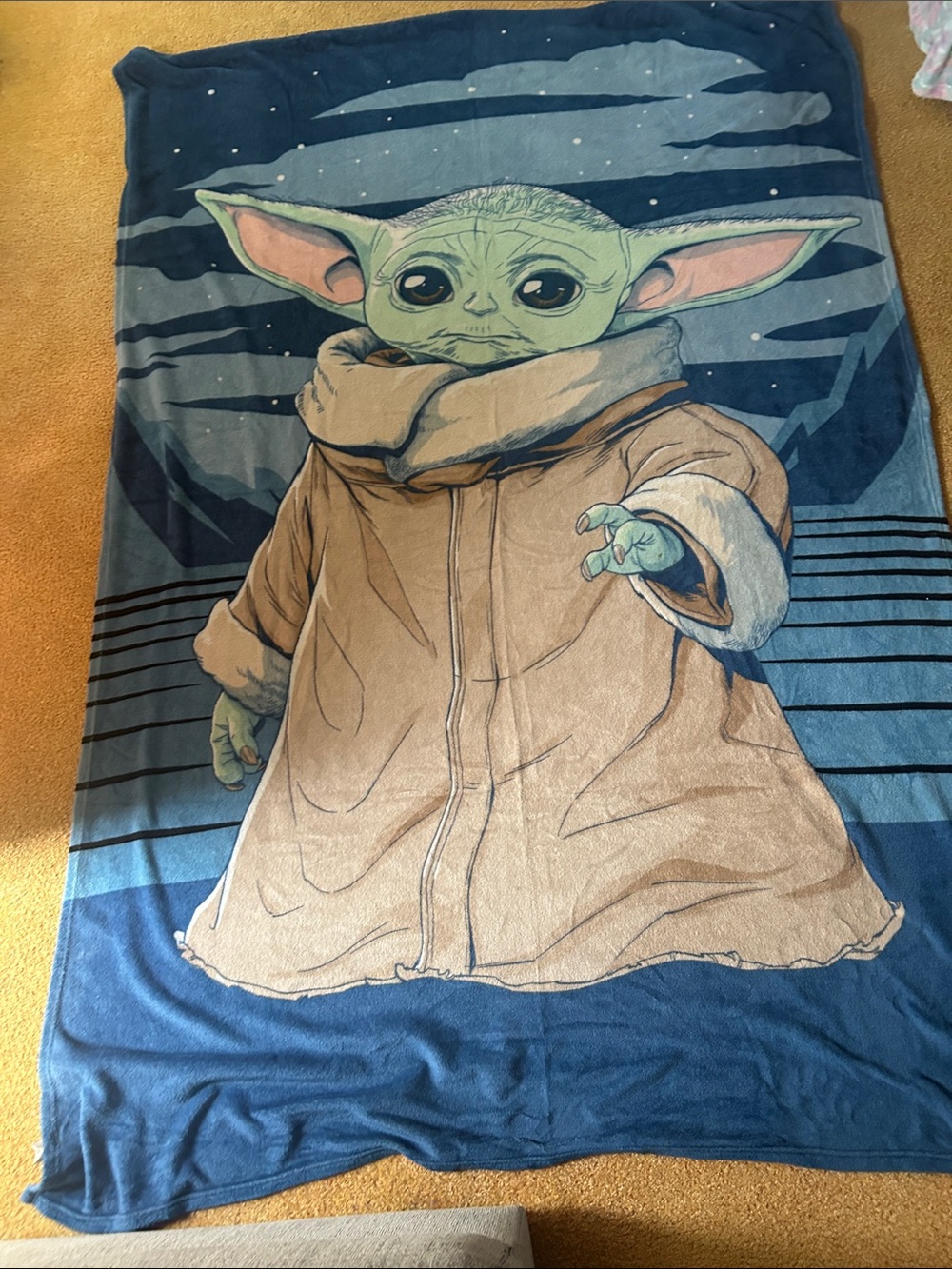 5’x7’ Navy Blue and Tan Baby Yoda Fleece Blanket